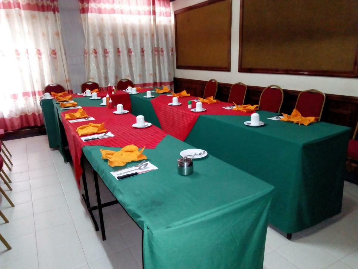 Nanyuki Ibis Hotel Εξωτερικό φωτογραφία
